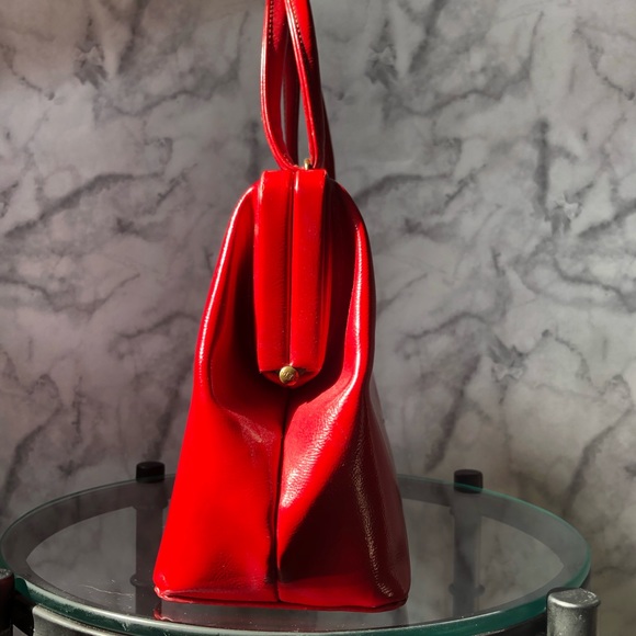 Vintage Cherry Red Handbag - Picture 2 of 6